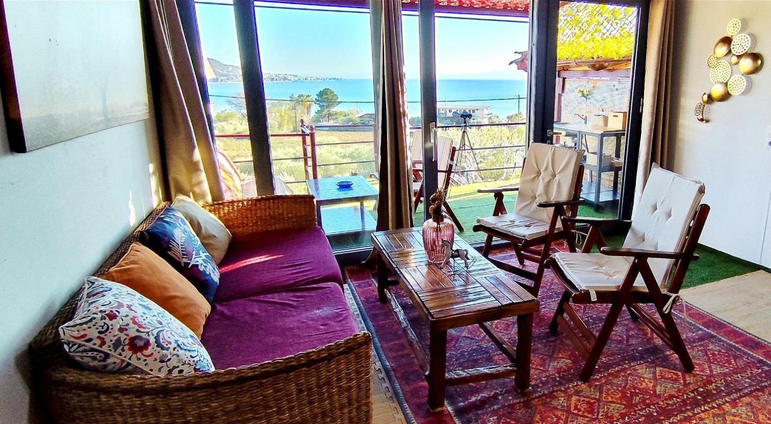 Cozy House With Amazing View! Leilighet Loutrá Edipsoú Eksteriør bilde