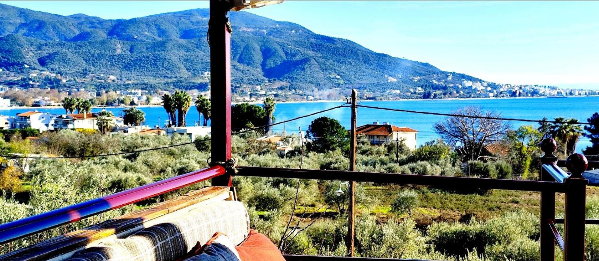 Cozy House With Amazing View! Leilighet Loutrá Edipsoú Eksteriør bilde